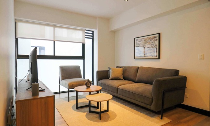 San Isidro Centro Financiero Apartment | w* | Fabulous 2BR w/Impressive Deco in San Isidro