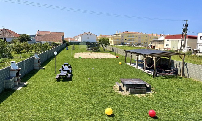 Atouguia da Baleia Villa | W.H.House/V1