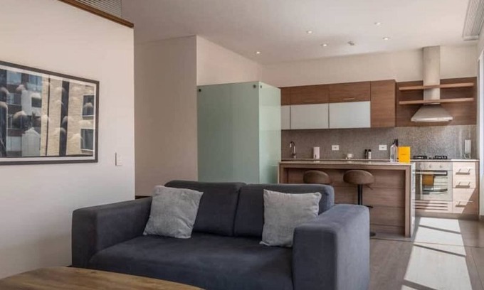Antiguo Country Apartment | w* | Sunny Loft in Parque Virrey