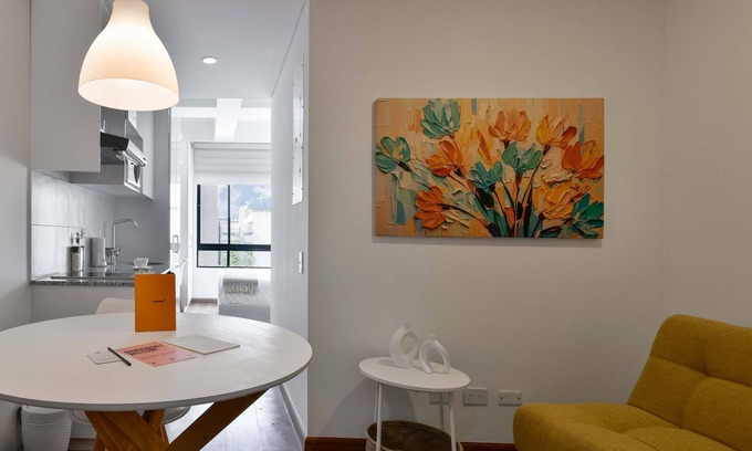 Chico Norte Apartment | w* | Trendy Loft w/Brilliant Deco in Chapinero