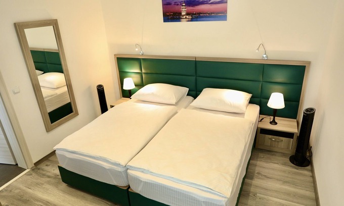 Hullhorst Apartment | W2, Ferienwohnung mit Klimaanlage