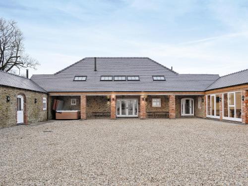 Market Rasen House | Waggoners Ban