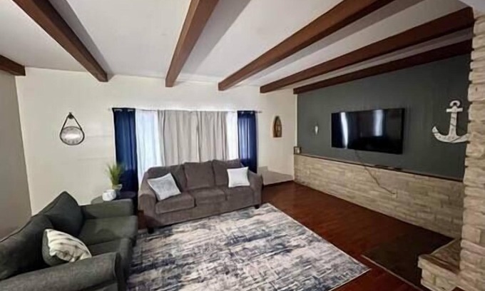 Wetmore House | Wagner Creek Hideaway