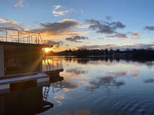 Waldkirchen Boat Rental | Waidlerland Hausboot 1