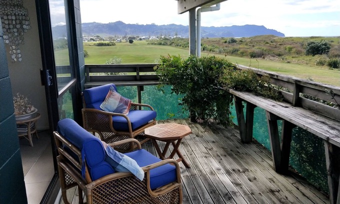 Waihi Beach House | Waihī Beach Stunning Beachfront