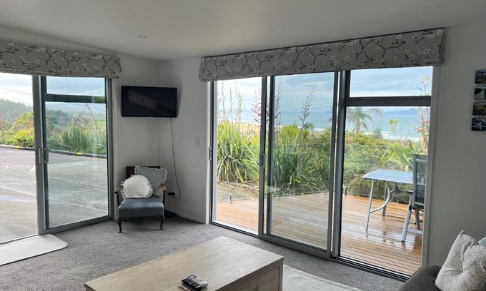 Waipu Cove Apartment | Waipu Cove Beach Stay