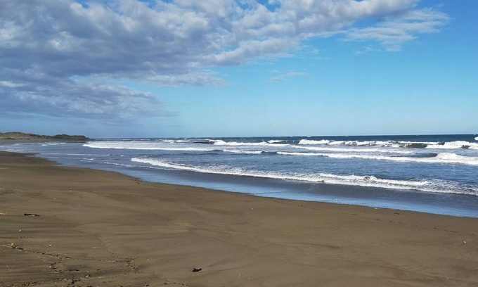 Flat Point Cottage | Wairarapa Coastal NZ Cottage with beach access