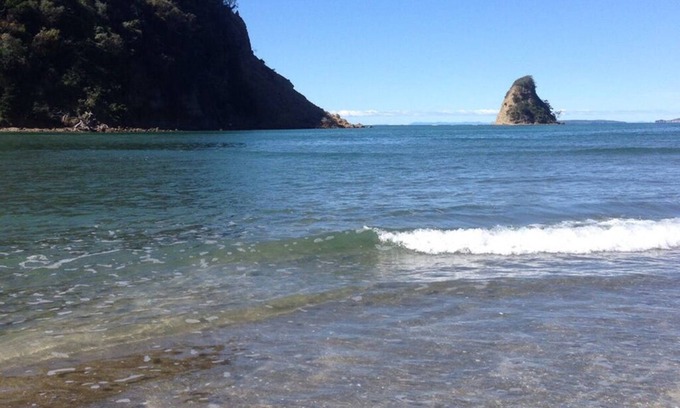 Waiwera House | Waiwera Beach - Getaway