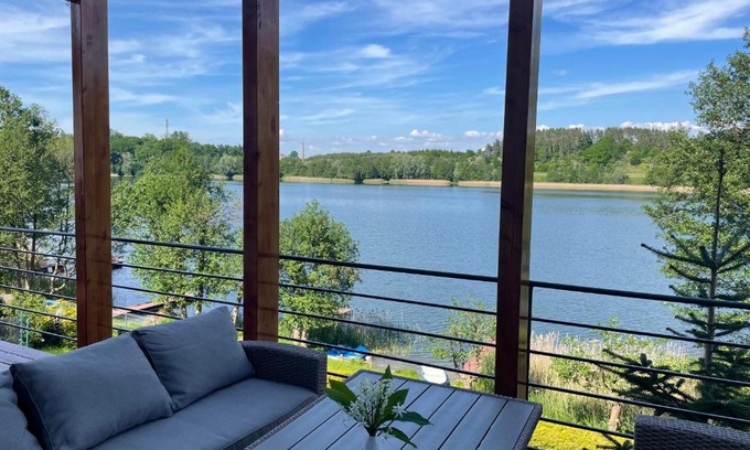 gmina Grodziczno House | Wakacyjny Hartowiec - dom nad brzegiem jeziora
