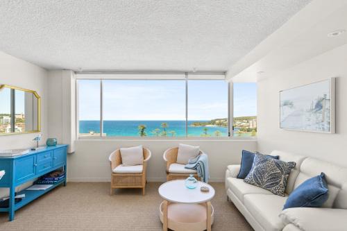 Manly Apartment | Wake Up to the Ocean: 1-Bed with Pool & Views