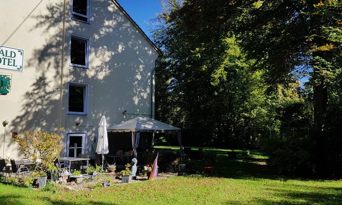 Troisdorf Hotel | Wald-Hotel