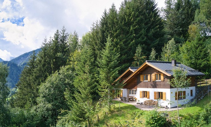 Buerserberg Ski Chalet | Waldhütte Panorama Tschengla