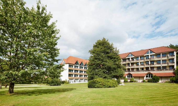 Holzhausen-Externsteine Hotel | Waldhotel Bärenstein