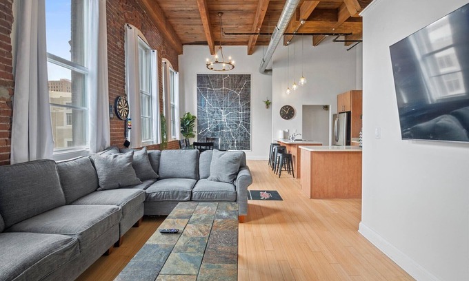 Wholesale District House | Walk Anywhere Downtown Indy