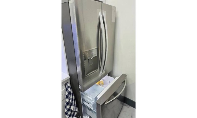 Coral Ridge Condo | WALK OR BIKE TO THE BEACH, CORAL RIDGE MALL, SUPERMARKET, MOVIE THEATER