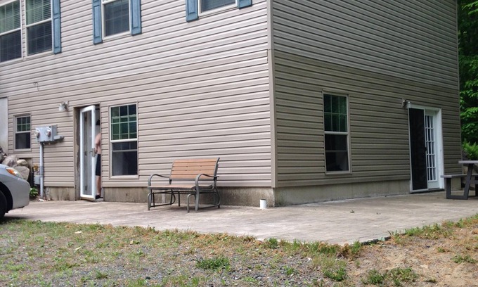 Northville House | Walk Out Lower Level of clean 2 Family Lake House