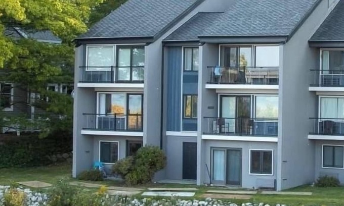 Maple City Condo | Walk-out Studio Condo On The Beach In The Homestead Resort. Newly remodeled!