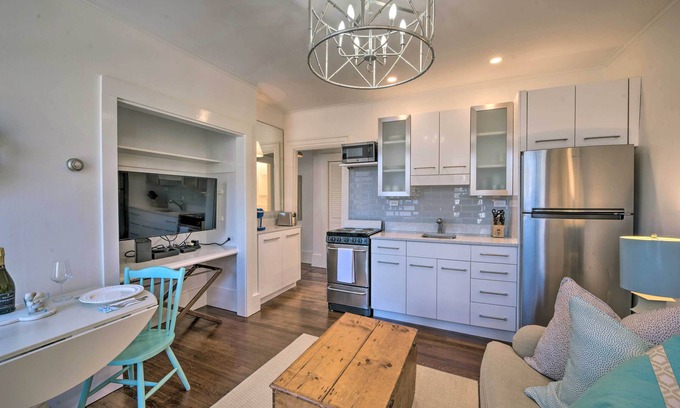Nantucket Town Condo | Walk to Attractions: Couple’s Retreat in Nantucket