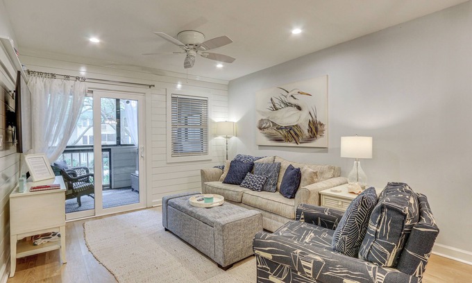 Palmetto Dunes Condo | Walk to Beach: Hilton Head Condo w/Screened Porch