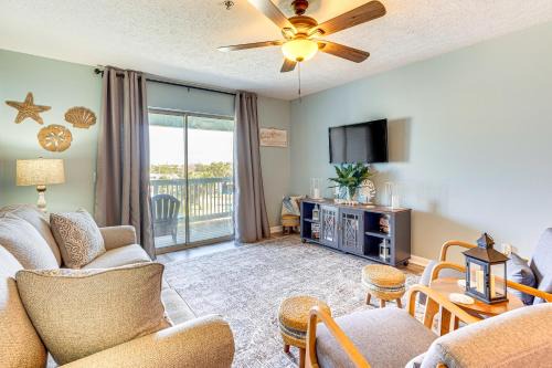 Bahama Beach Apartment | Walk to Beach Condo with Balcony in PCB!