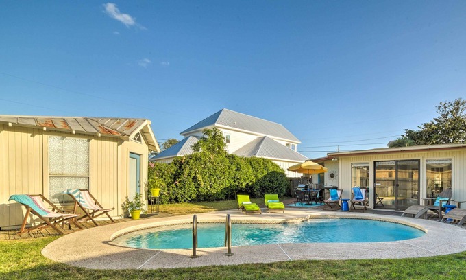 Laguna Beach Estates House | Walk to Beach: PCB Retreat w/Private Pool!