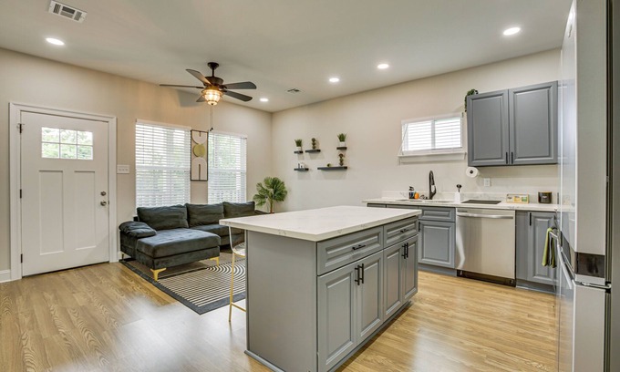 Gert Town House | Walk to Carrollton Ave Eats: Bright NOLA Duplex!