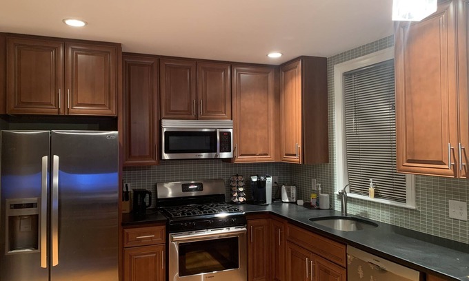 City Point Apartment | Walk to Convention Center and Beach