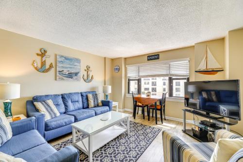 Indian Beach Apartment | Walk to Indian Beach Condo with Ocean-View Balcony