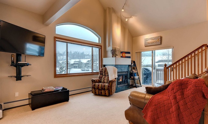 Frisco Condo | Walk to Lake Dillon!