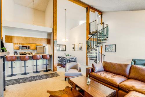 Crested Mountain Village Apartment | Walk to Lift Mtn-View Crested Butte Condo with Loft