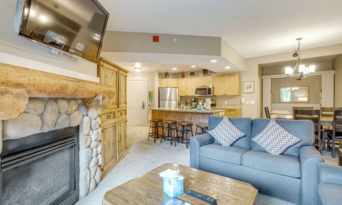 Copper Mountain Village Condo | Walk to Lifts: Condo w/Copper Mtn Views in Frisco