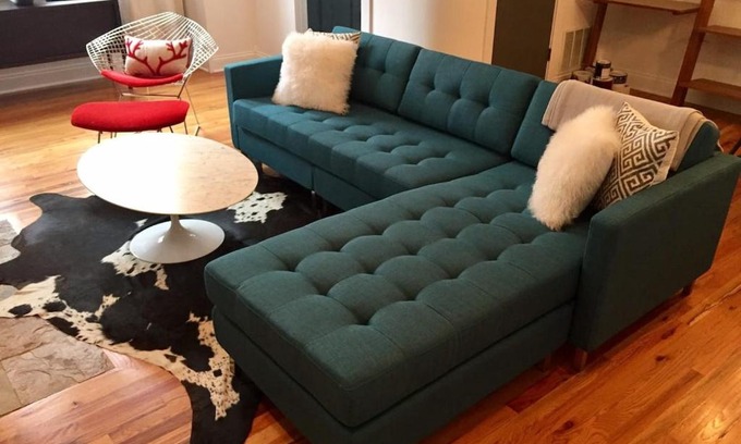 Old Town Triangle Apartment | Walk to Lincoln Park, North Avenue Beach, and Second City! Lovely Old Town Charm! condo