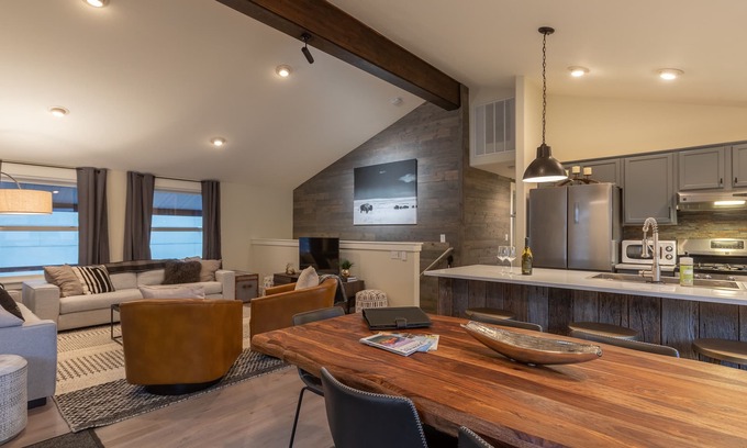 Jackson House | Walk to New Gondola & Best of Jackson - 30% monthly discount