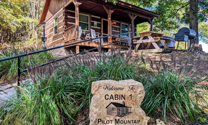 Traphill Cabin | Walk to North Carolina's Stone Mountain State Park! Beautiful Waterfalls