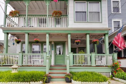 Ocean Grove Apartment | Walk to Ocean Grove Beach Seaside Haven!