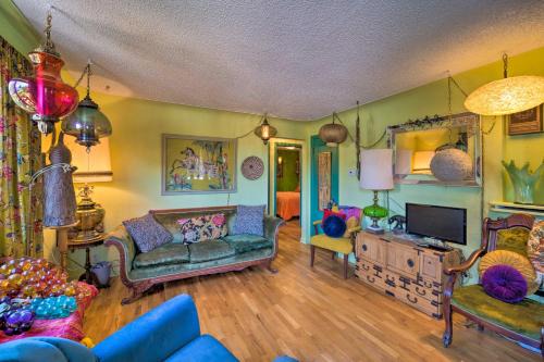 Arvada House | Walk to Old Town Arvada - 1940 Vintage Bungalow!