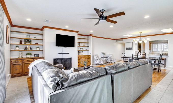 Paradise Hills Civic Condo | Walk to Paradise Hills Golf Course: Condo w/Patio
