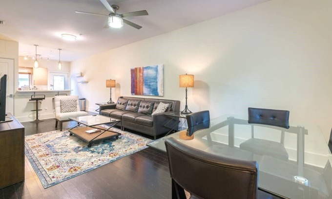 Winter Park Apartment | Walk To Park Ave, Heated Pool, Hot Tub, Grill Station, Modern and Comfortable!