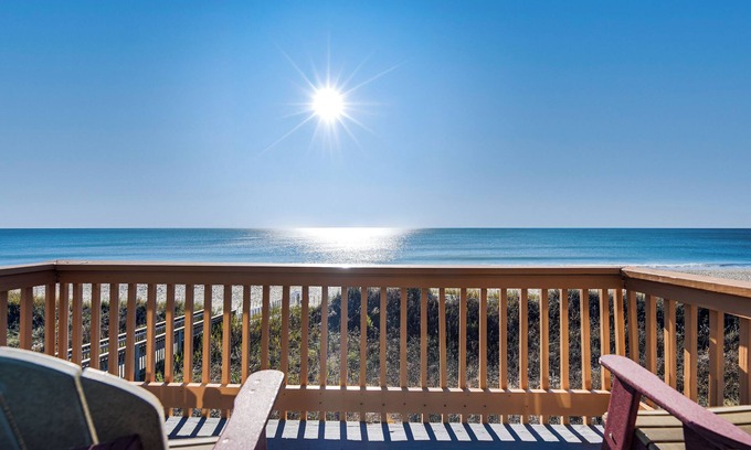 Ocean Isle Beach Condo | Walk to Pool + Shore: Ocean Isle Beach Getaway!