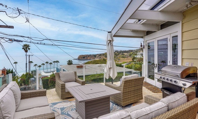 Rancho Palos Verdes House | Walk to Private Beach: Rancho Palos Verdes Escape!