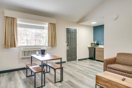Port Huron Apartment | Walk to Shopping and Dining Port Huron Studio