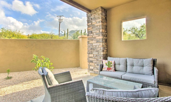 Cave Creek House | Walkable Cave Creek Townhome w/Private Patio!