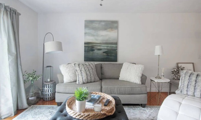 Franklin Apartment | Walking distance to Downtown Franklin-Stylish