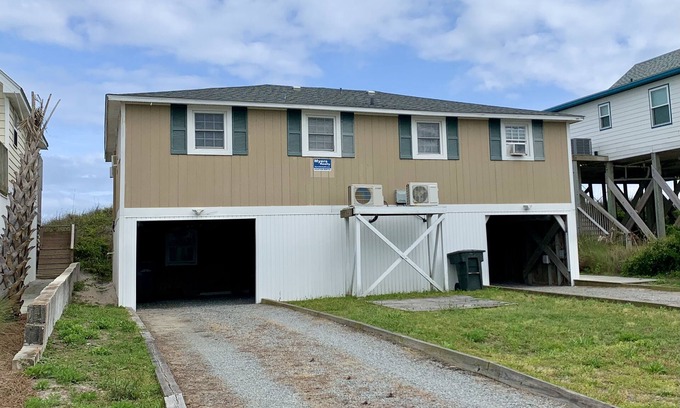 Topsail Beach House | Wall Cottage- North. Cozy oceanfront duplex with covered deck and ocean views