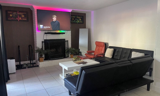 Port Orange House | Wall Street Retreat - Modern , Luxury, Near Beach!