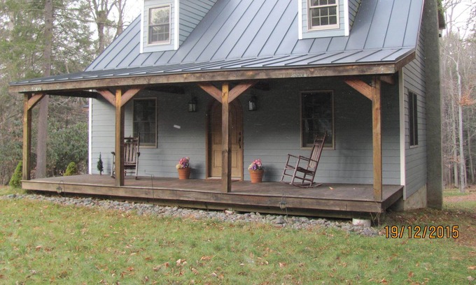 Greentown House | Wallenpaupack Riverside Cabin with Boat Dock - 3 Bed 2 Bath - Sleeps 7