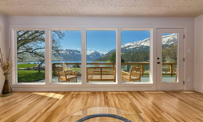 Joseph House | Wallowa Lake Wahluna Terrace Retreat