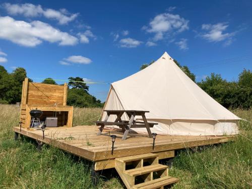 Brackley House | Walltree House Glamping - Cozy Glamping experience