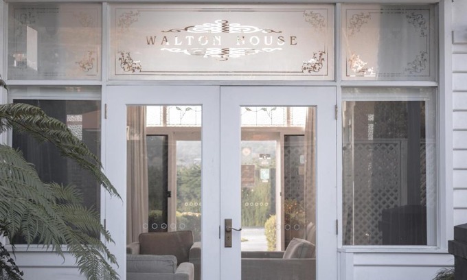 Huonville Bed & Breakfast | Walton House