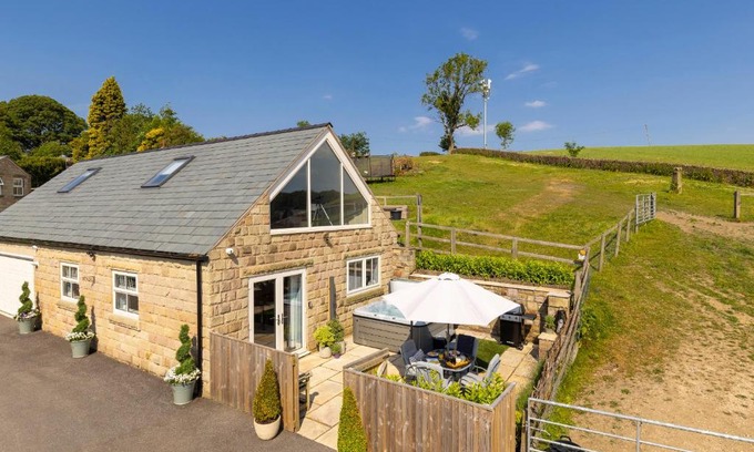 Chapel en le Frith House | Walton House Cottage